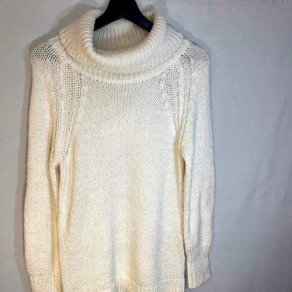 Kaisely Pullover Cream Soft Knit Wool Blend Long Sleeve Turtleneck Sweater M - Picture 6 of 9